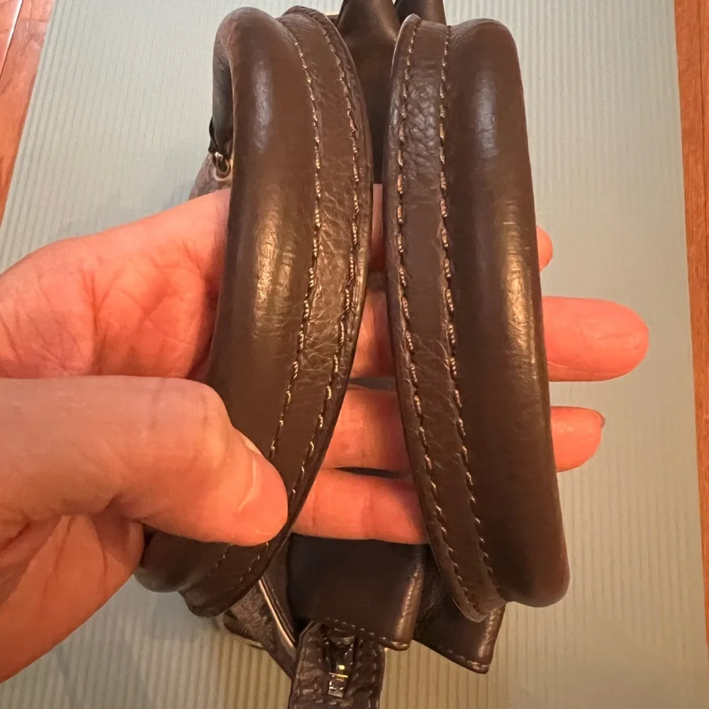 Marc by Marc Jacobs Silver Logo Shoulder Tote Bag - Picture 9 of 9